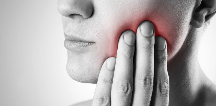 What is Periodontitis disease and symptoms?