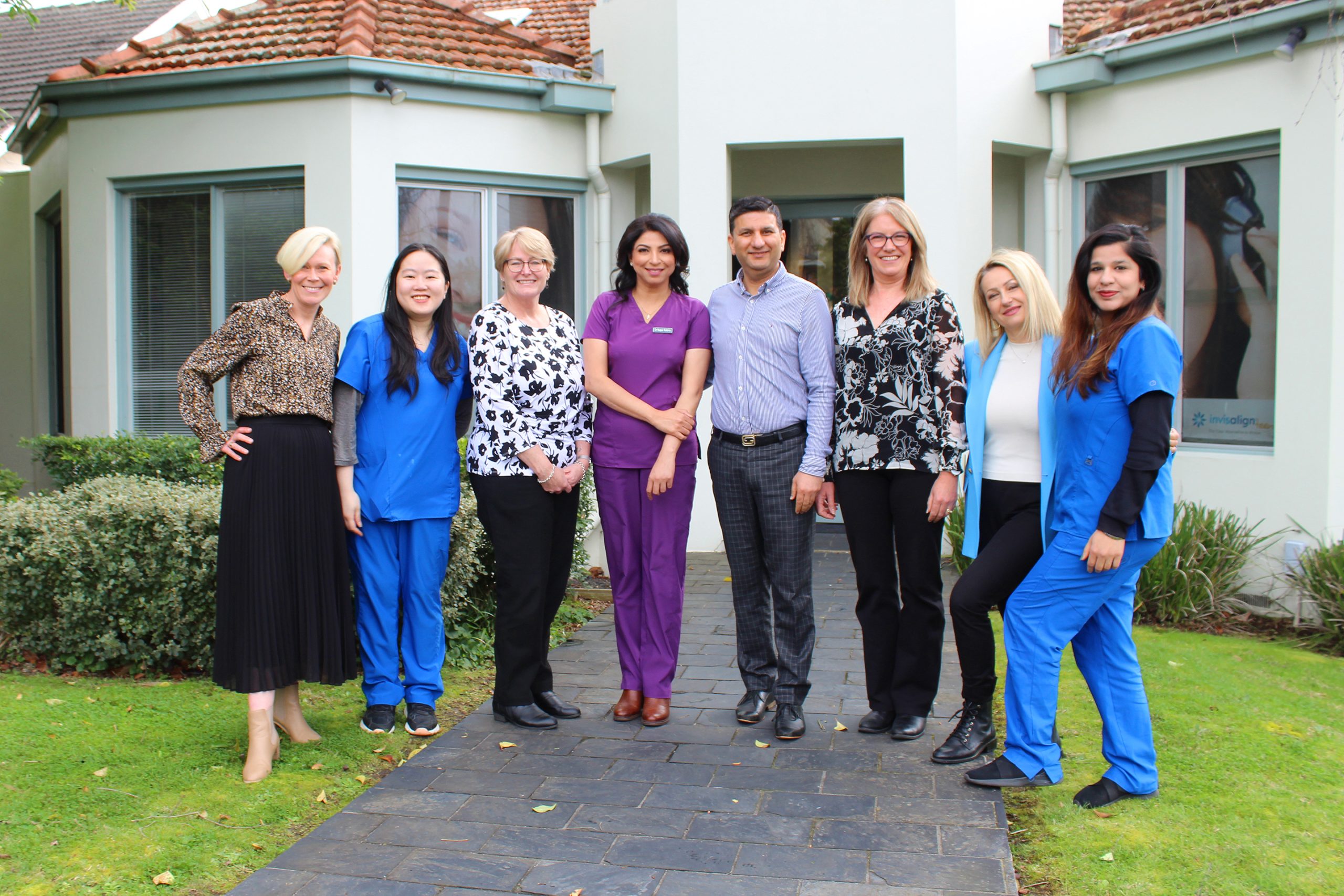 Melbourne Periodontist, Melbourne Periocare team